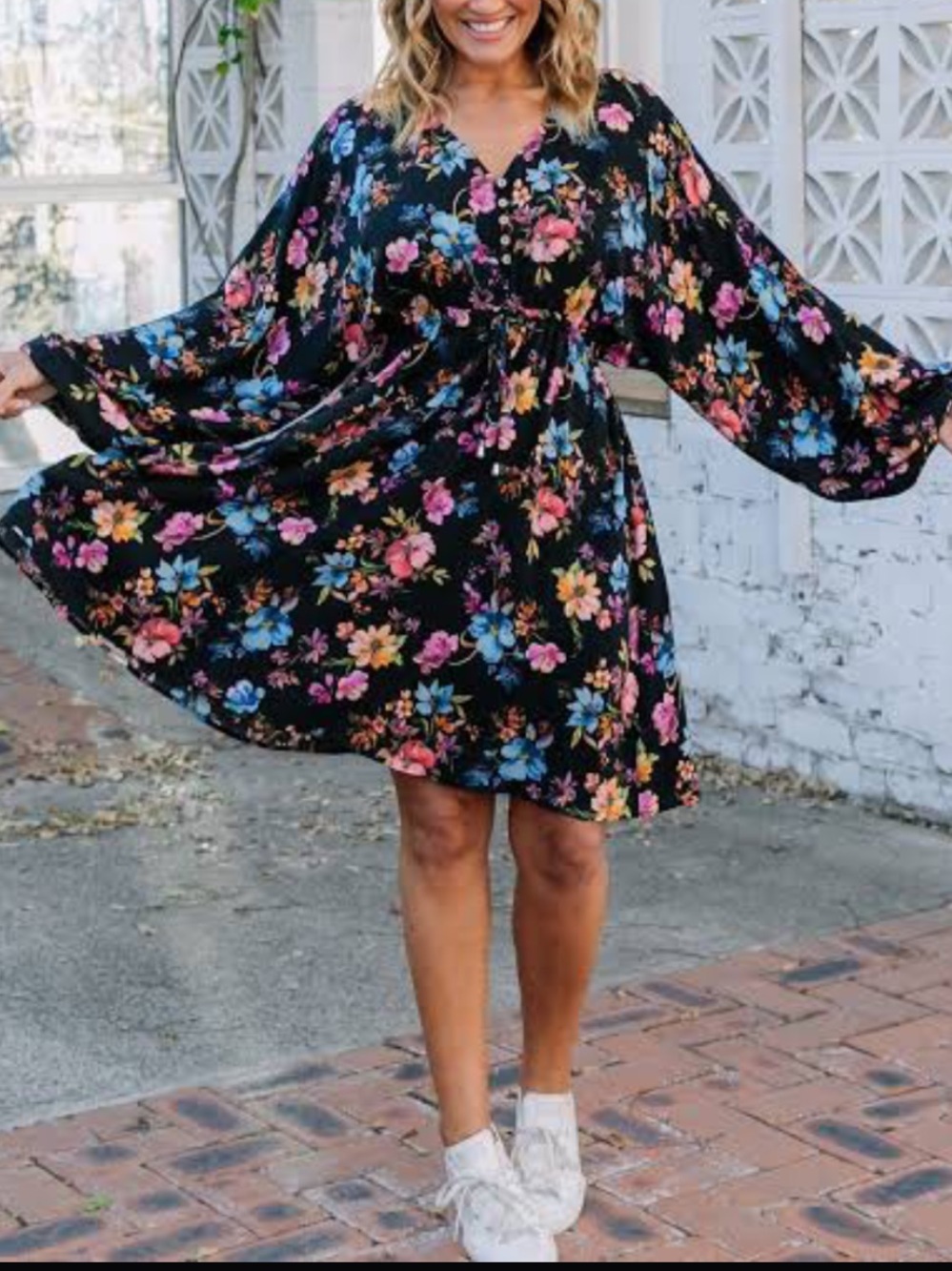 NWT Proud Poppy Black Floral Dress Size 16